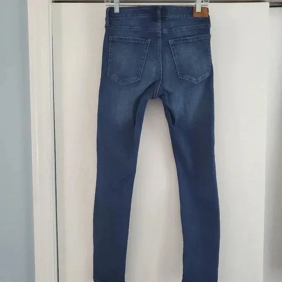 Aeropostale High Rise 6 Regular Jegging Jeans - Picture 2 of 8